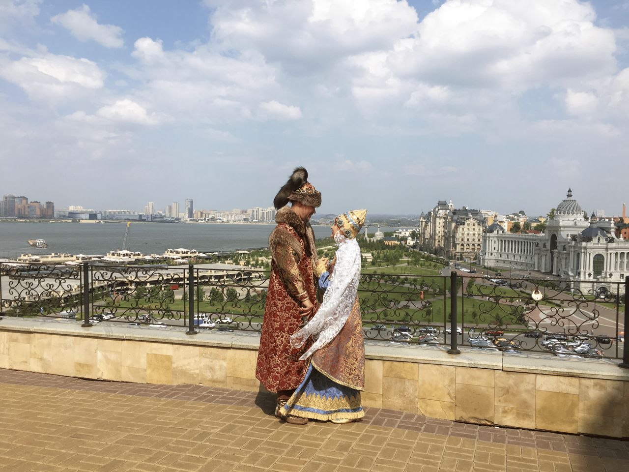 Индивидуальная экскурсия с гидом "Загадки Казанского кремля" - индивидуальная экскурсия в Казани пешком длительностью 1.5 часа с количеством участников до 6 человек цена экскурсии 6500₽