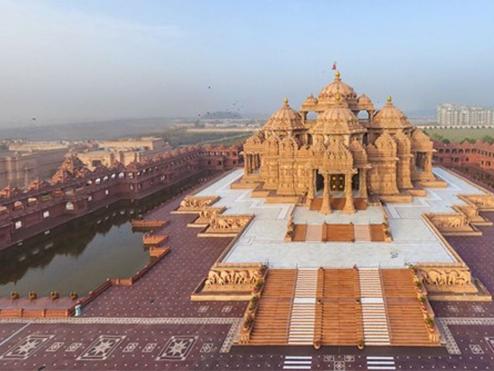 Акшардхам, один из крупнейших индуистских храмов мира