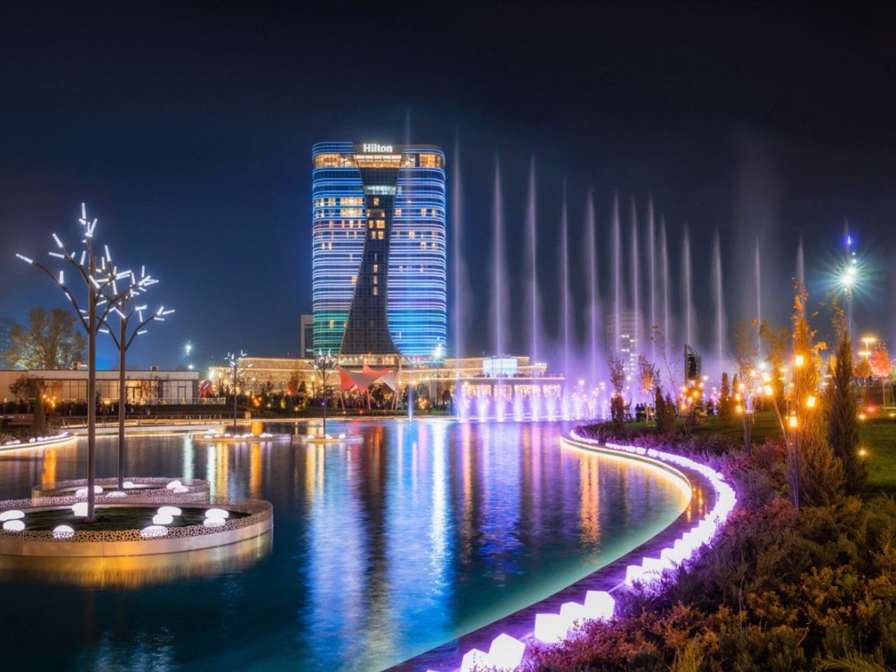 Ночная обзорная экскурсия по Ташкенту для транзитных туристов - индивидуальная экскурсия в Ташкенте на машине гида длительностью 4 часа с количеством участников до 2 человек цена экскурсии 455€