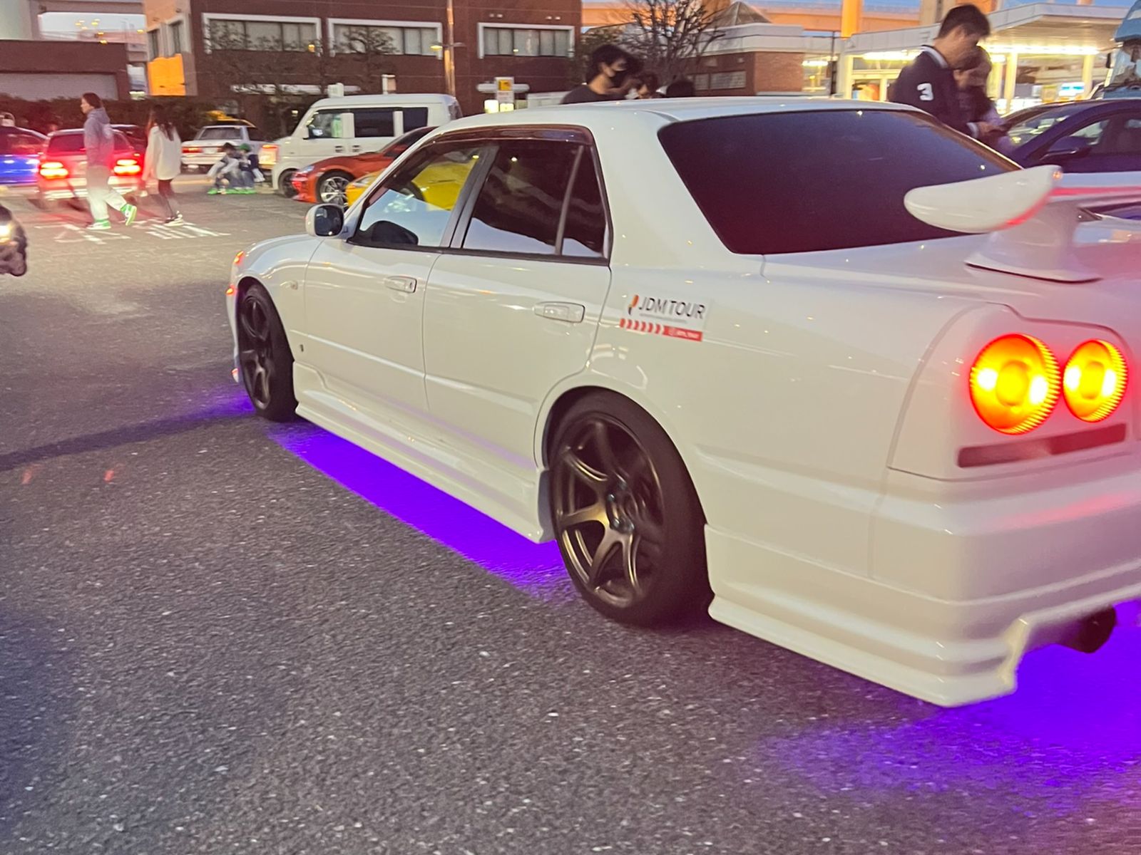 Автомобиль