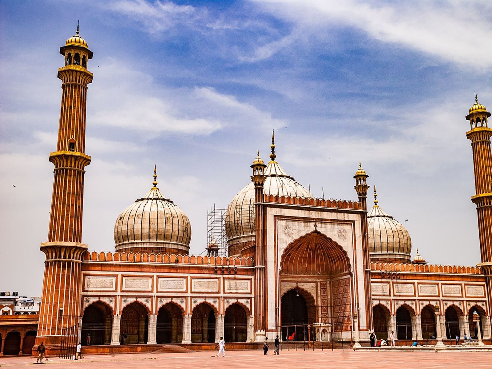 Мечеть Джама Масджид расположена в Старом Дели 