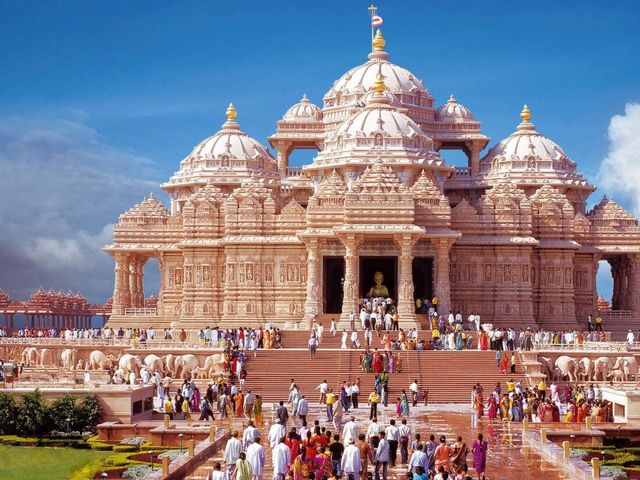 Обзорная экскурсии по Дели на авто: полный день в столице Индии