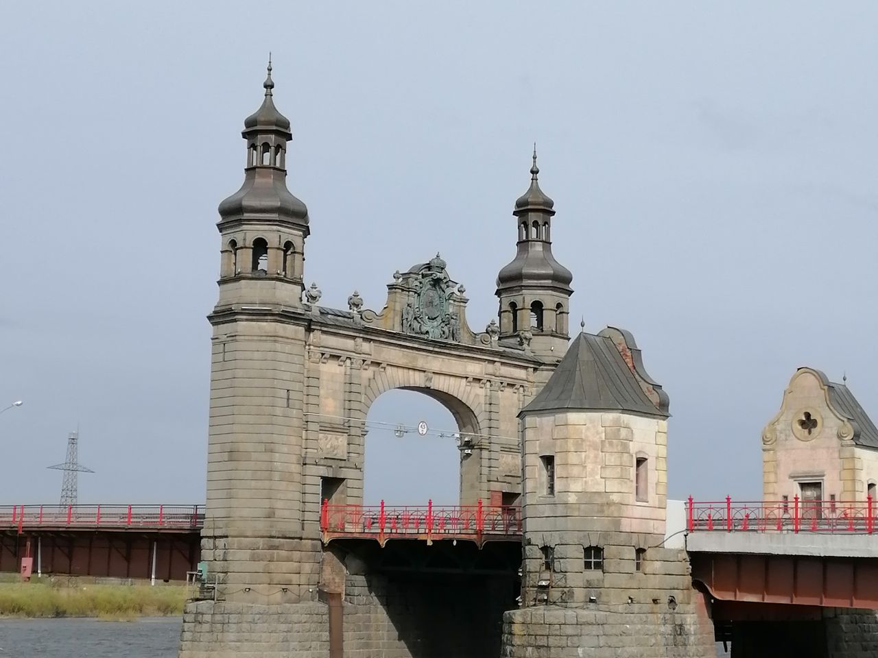 Обзорная экскурсия в города Советск (Тильзит) и Неман (Рагнит) - индивидуальная экскурсия в Калининграде на машине гида длительностью 9 часов с количеством участников до 8 человек со скидкой 10% цена экскурсии 19350₽