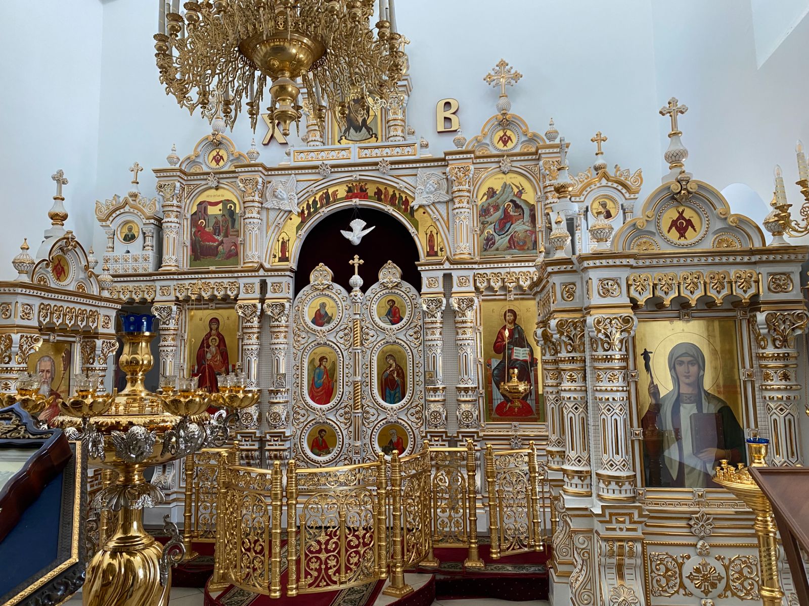 Фаянсовый иконостас