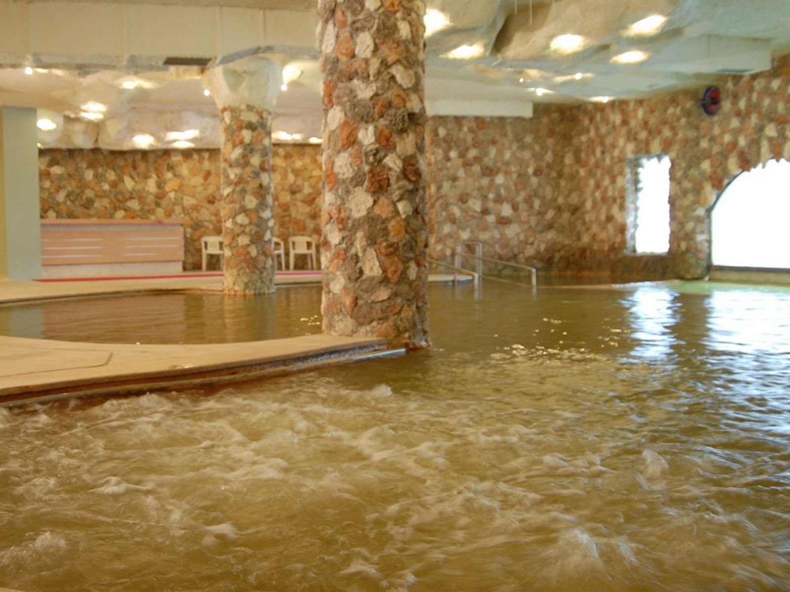 Cleopatra Pool Interior