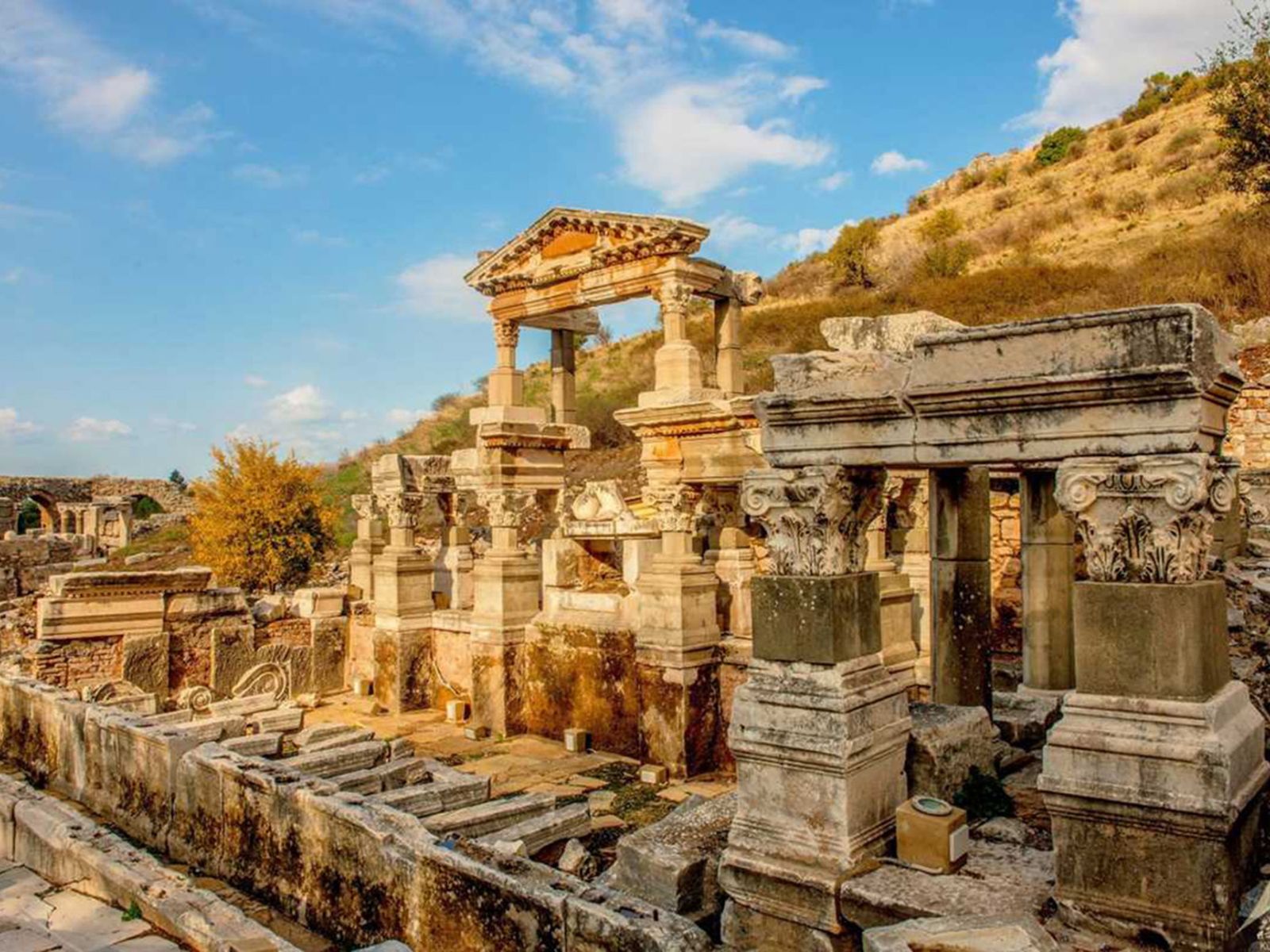 Фонтан Траяна