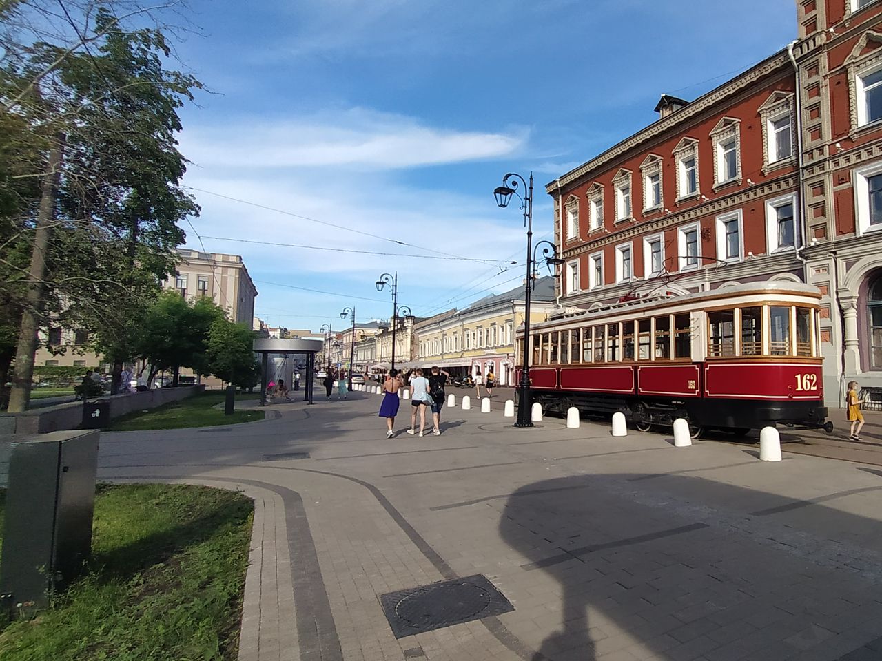 Пешеходная экскурсия "От гуляки-бурлака до купца-миллионера" - индивидуальная экскурсия в Нижнем Новгороде пешком длительностью 2.5 часа с количеством участников до 20 человек цена экскурсии 7500₽