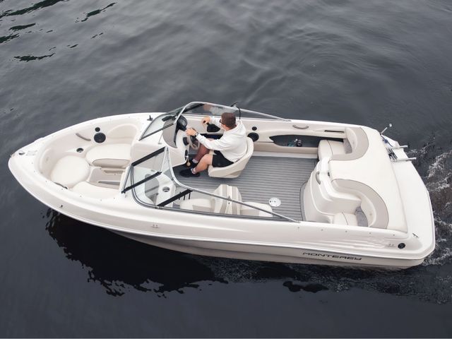 Петербург с воды: прогулка по рекам и каналам на катере "Сиеста"