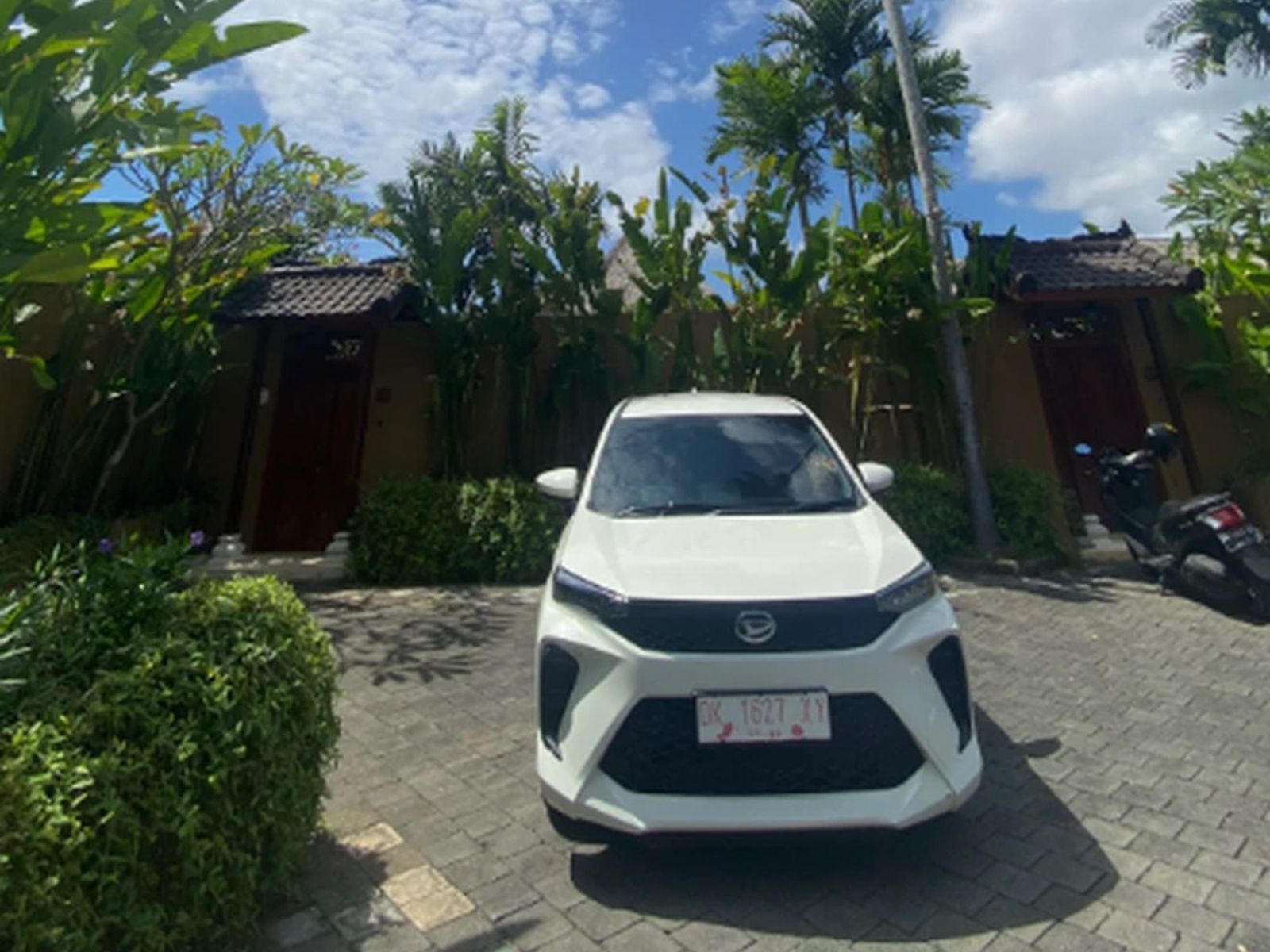 Автомобиль