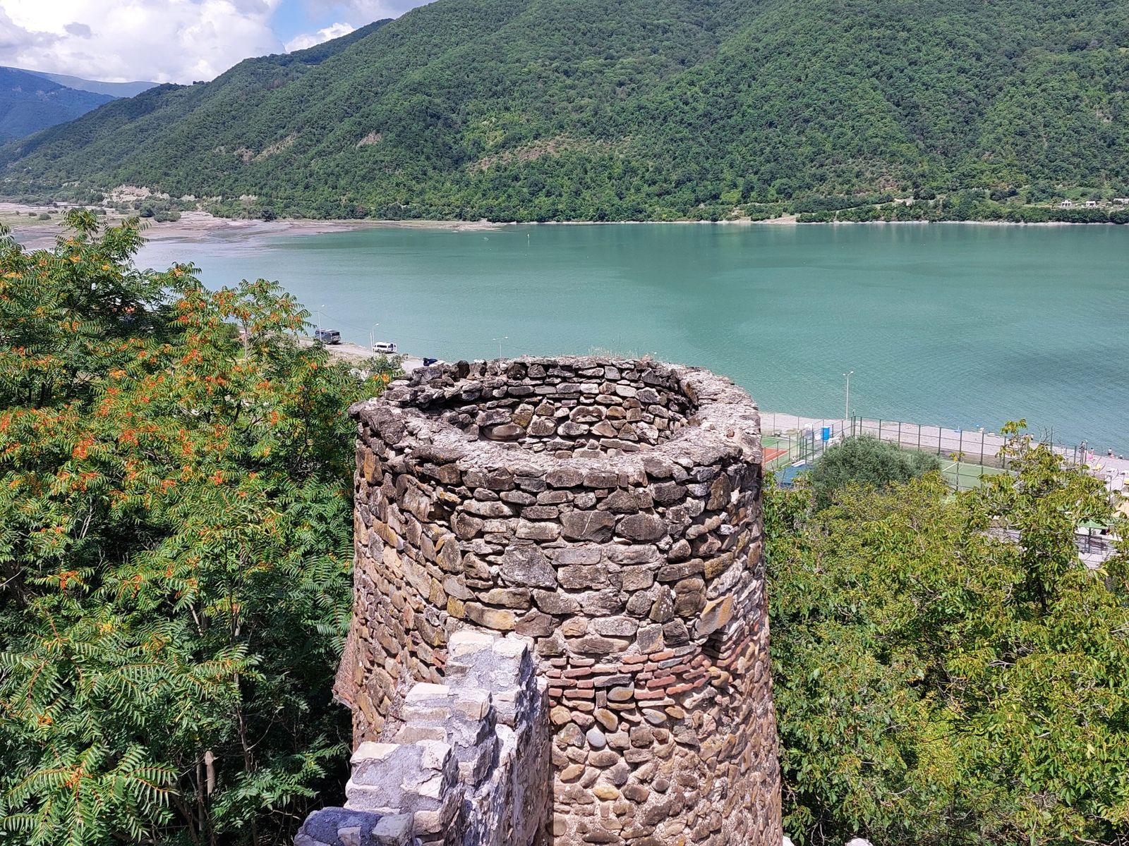 Жинвальское водохранилище