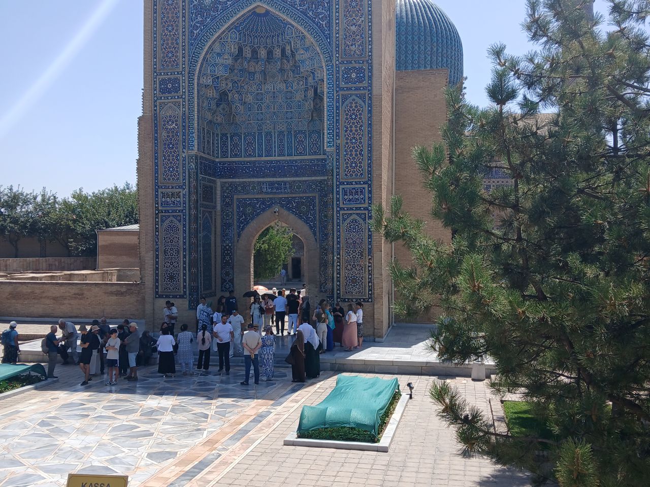 Обзорная пешая экскурсия по утреннему или вечернему Самарканду - индивидуальная экскурсия в Самарканде пешком длительностью 4 часа с количеством участников до 6 человек со скидкой 10% цена экскурсии 67.5€