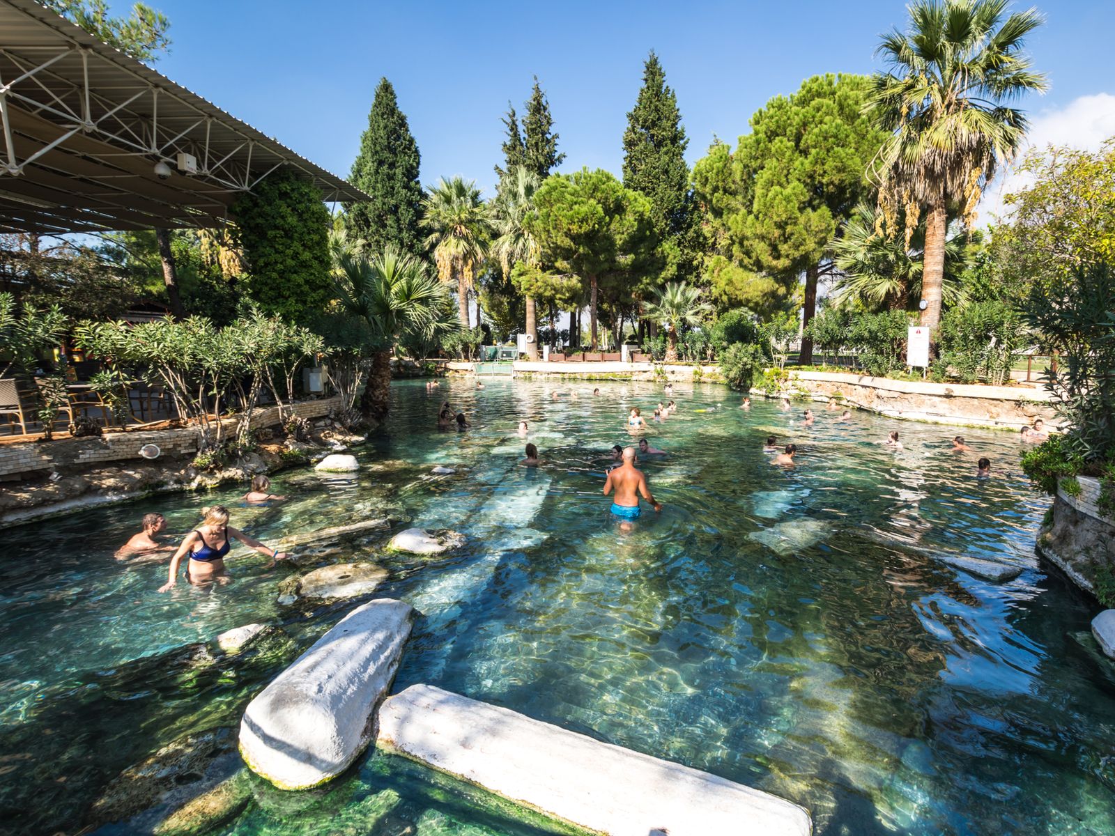 Античный бассейн Клеопатры