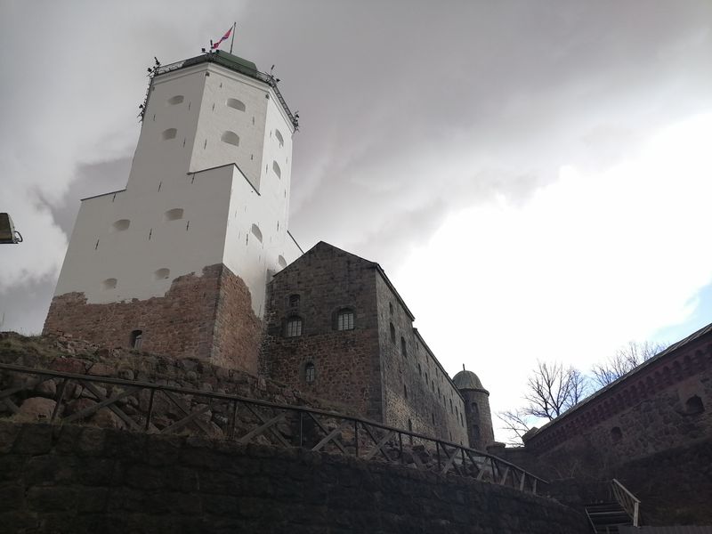 Выборг-Wiborg-Viipuri: экскурсия по европейскому городу в России - индивидуальная экскурсия в Выборге пешком длительностью 3 часа с количеством участников до 6 человек цена экскурсии 8000₽