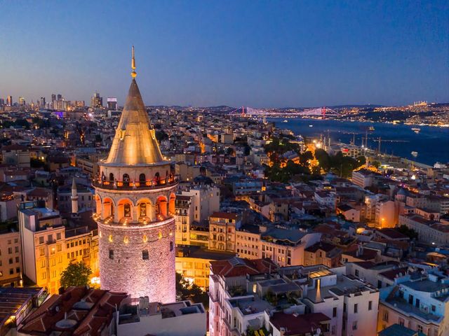 Ночная обзорная экскурсия по Стамбулу для транзитных туристов