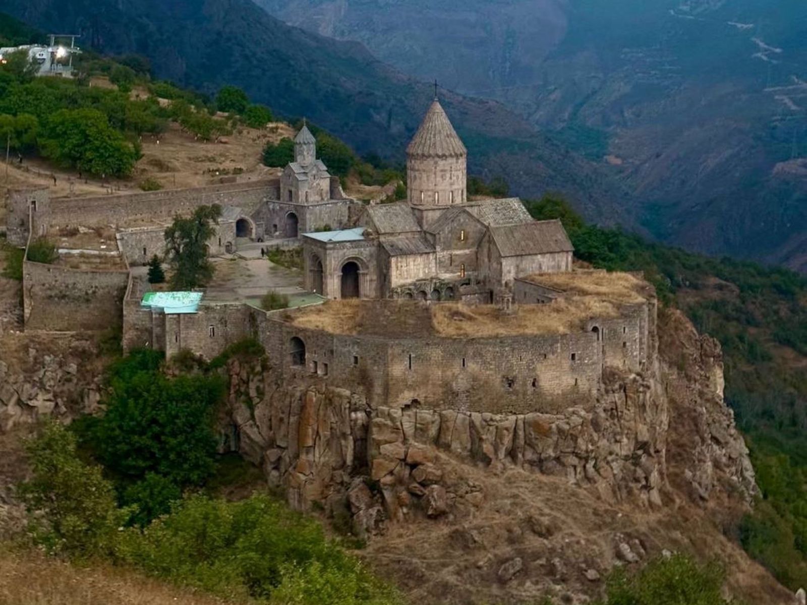 Татевский монастырь 