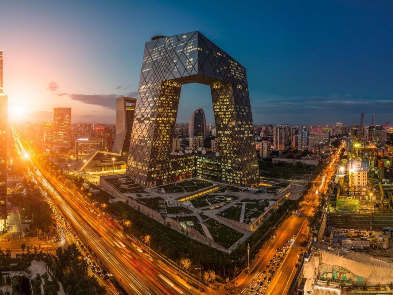 Индивидуальная обзорная экскурсия по Пекину для транзитных гостей - индивидуальная экскурсия в Пекине на машине гида длительностью 4 часа с количеством участников до 3 человек цена экскурсии 520$