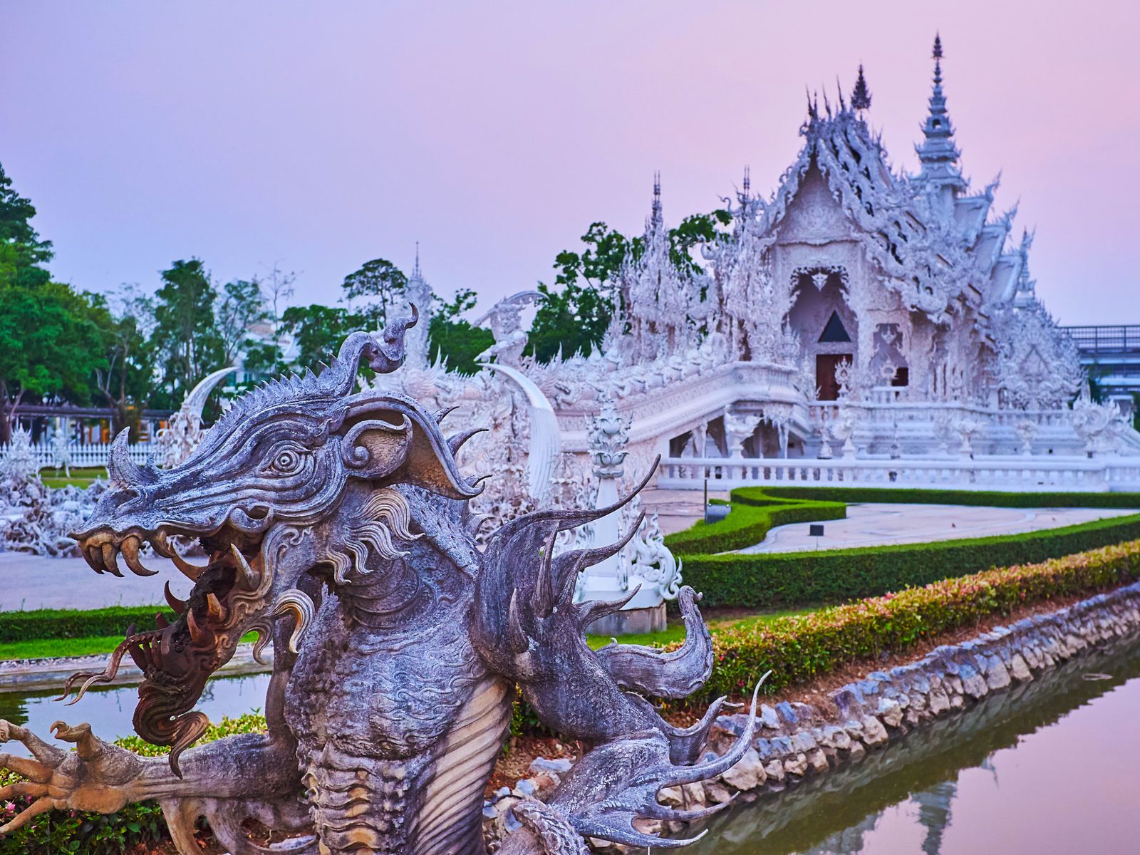 В Белом храме