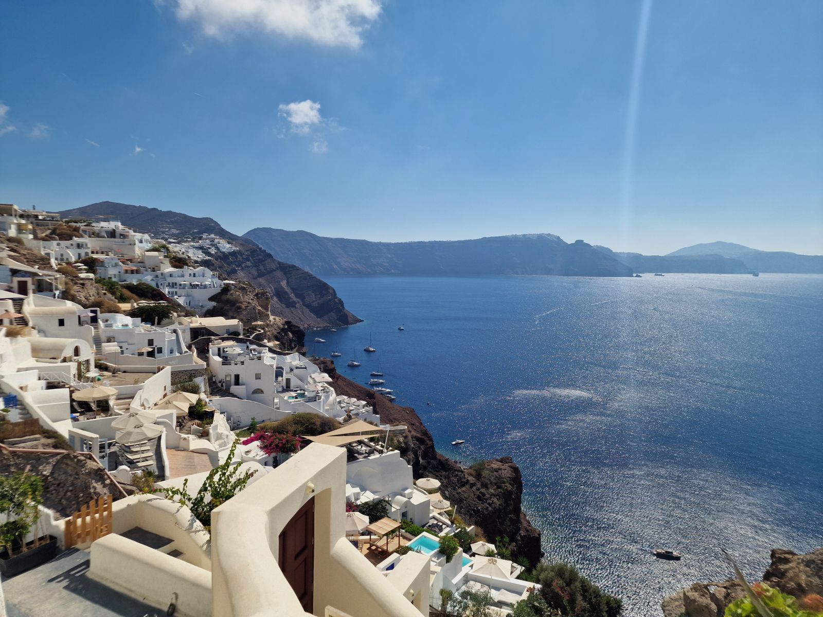 Вид на Фиру и кальдеру