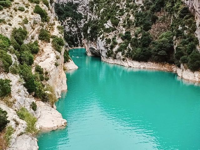 Экскурсия из Марселя в Вердон и Сент-Круа: скалы и бирюзовая вода — фото 2