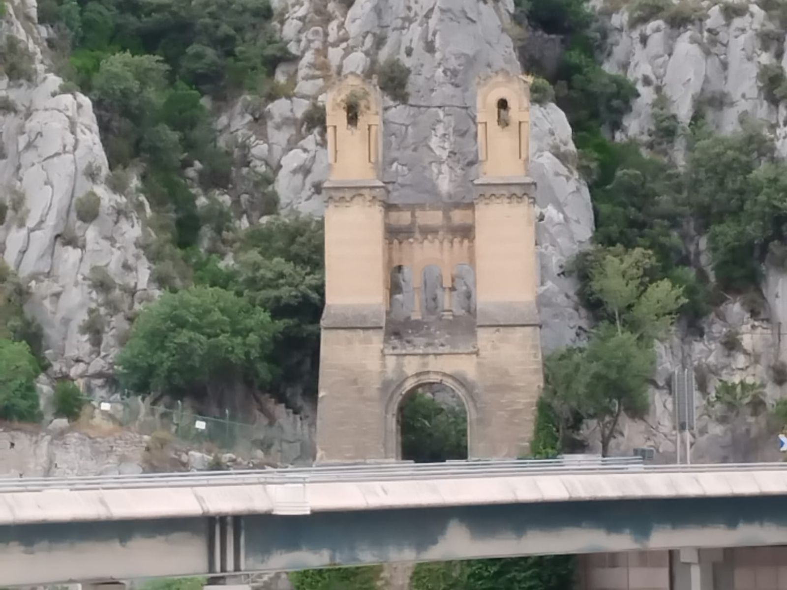 Старый и новый мосты