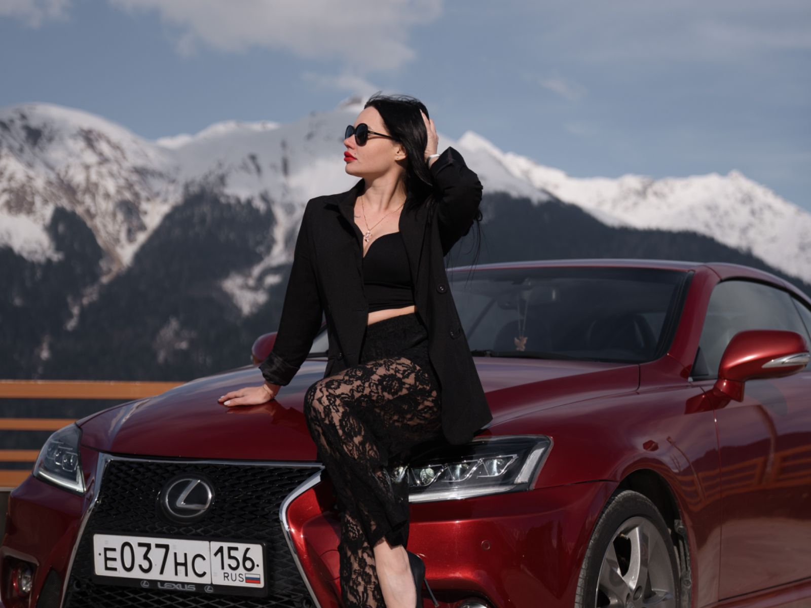 Фотограф с кабриолетом