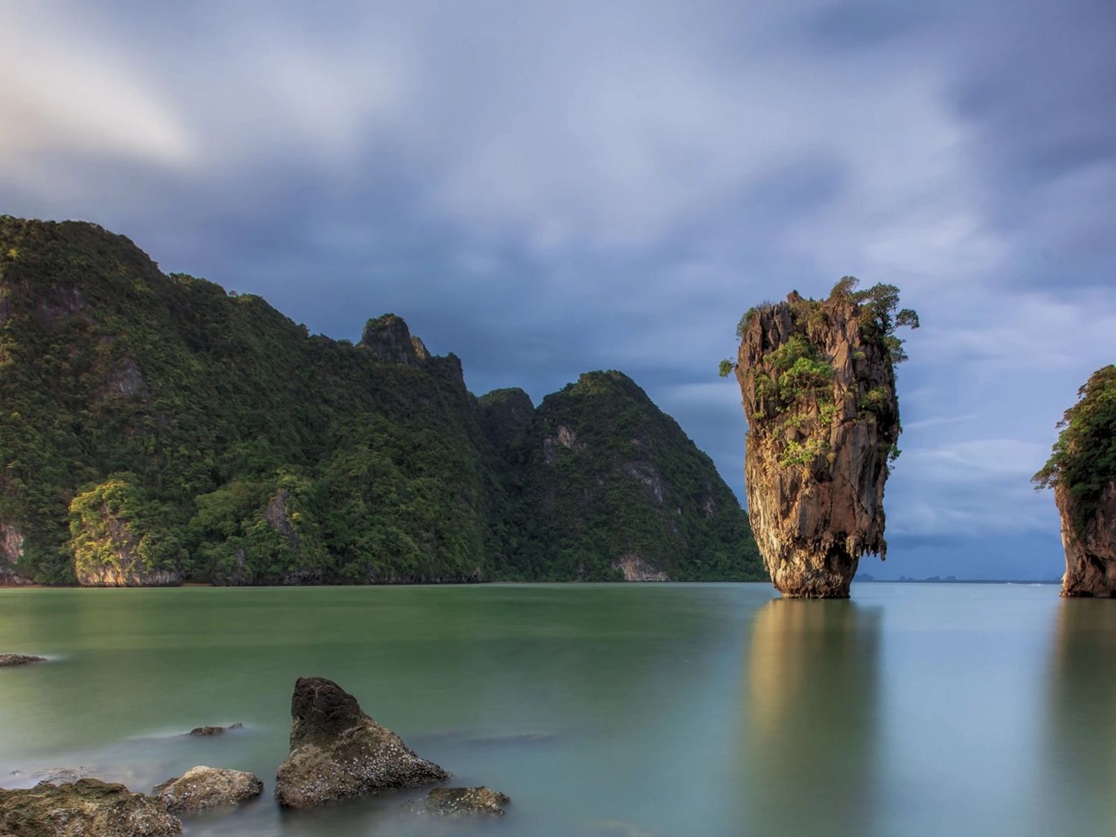 Остров Дж. Бонда