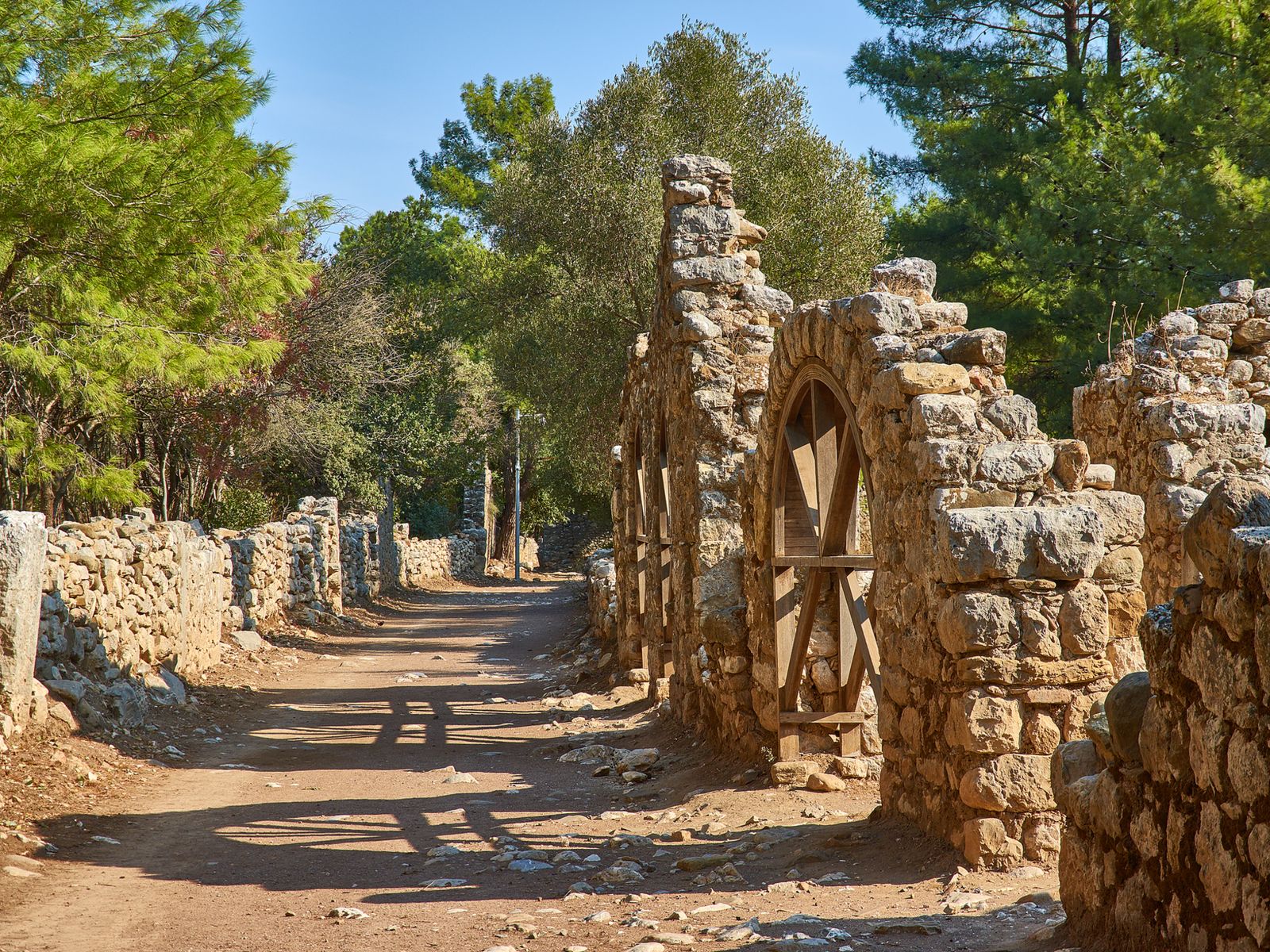 Античный город Олимпос