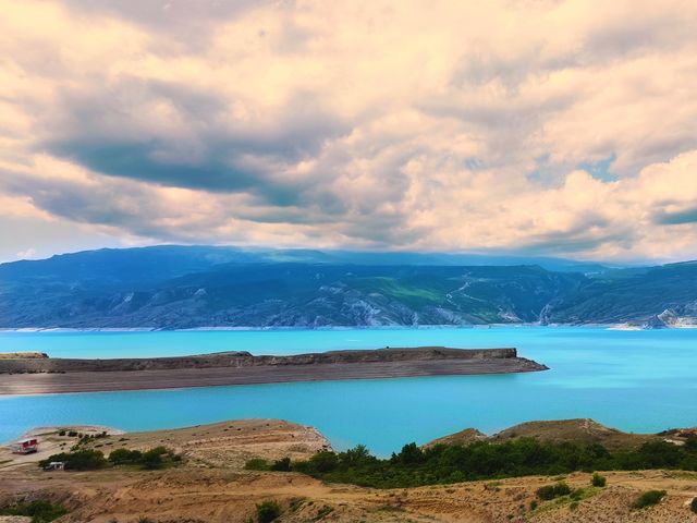Обзорная экскурсия в Сулакский каньон: бирюза в обрамлении скал — фото 2