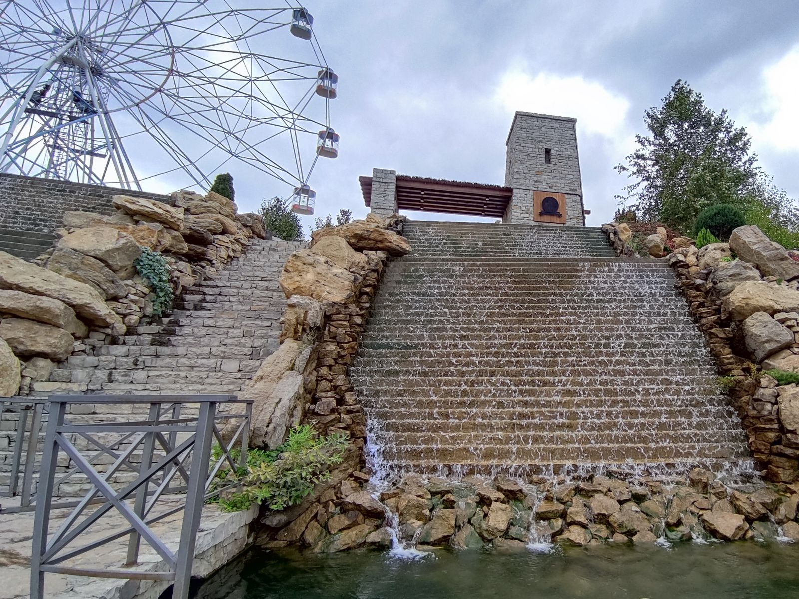 "Главрыба". Водопад 