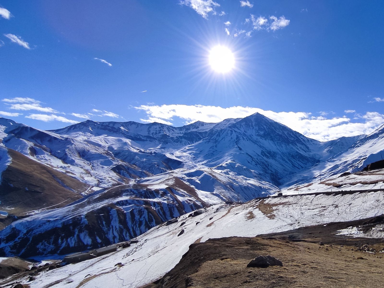 Живописные виды Кавказских гор