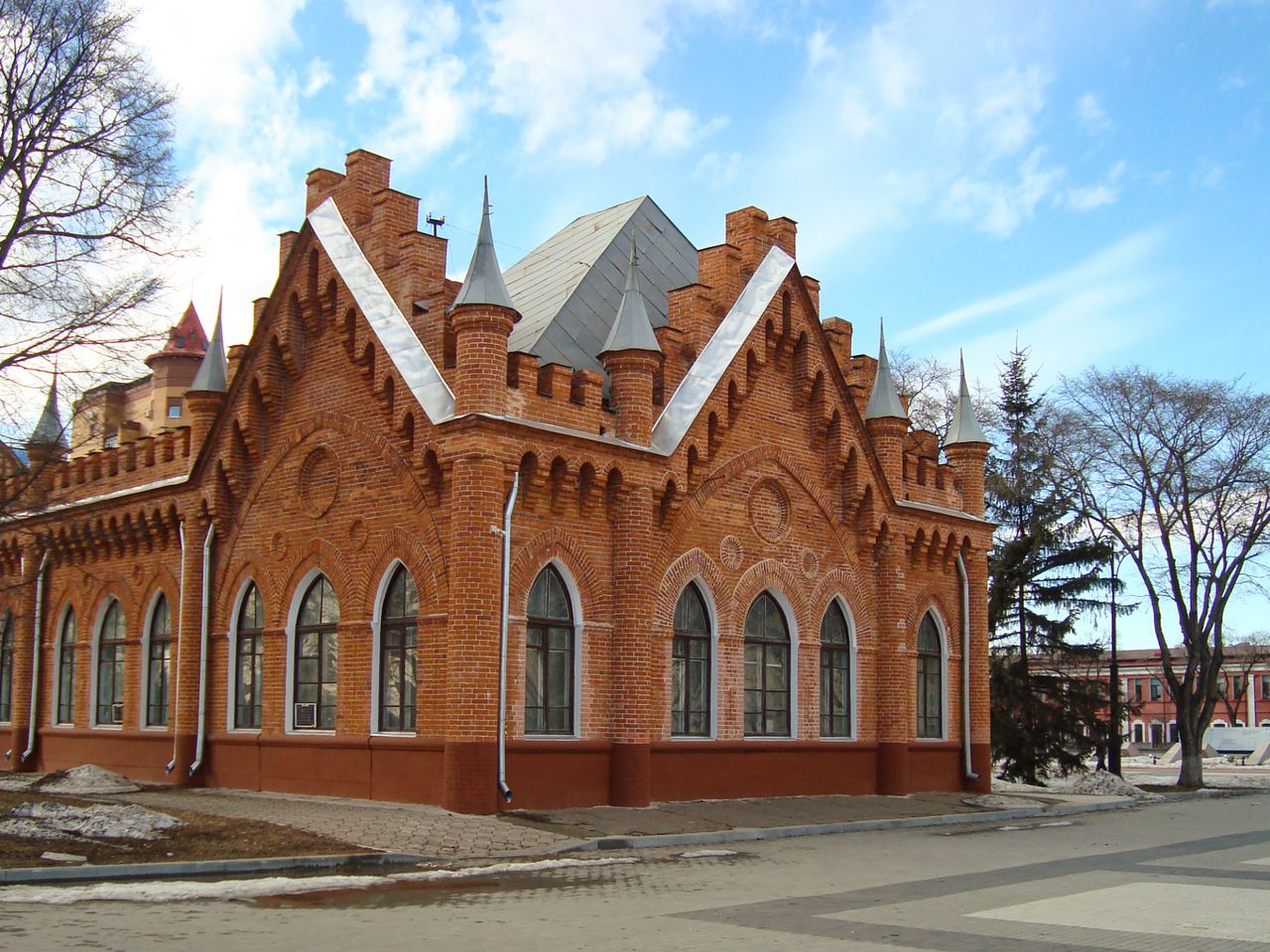 Тематическая экскурсия "Купеческое наследие Благовещенска" - групповая экскурсия в Благовещенске пешком длительностью 1.5 часа с количеством участников до 8 человек цена экскурсии 800₽