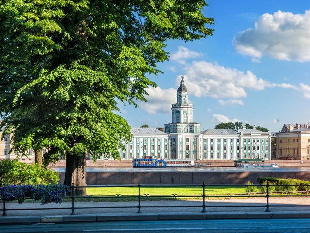 Групповая экскурсия по Петербургу с посещением Кунсткамеры — фото 2