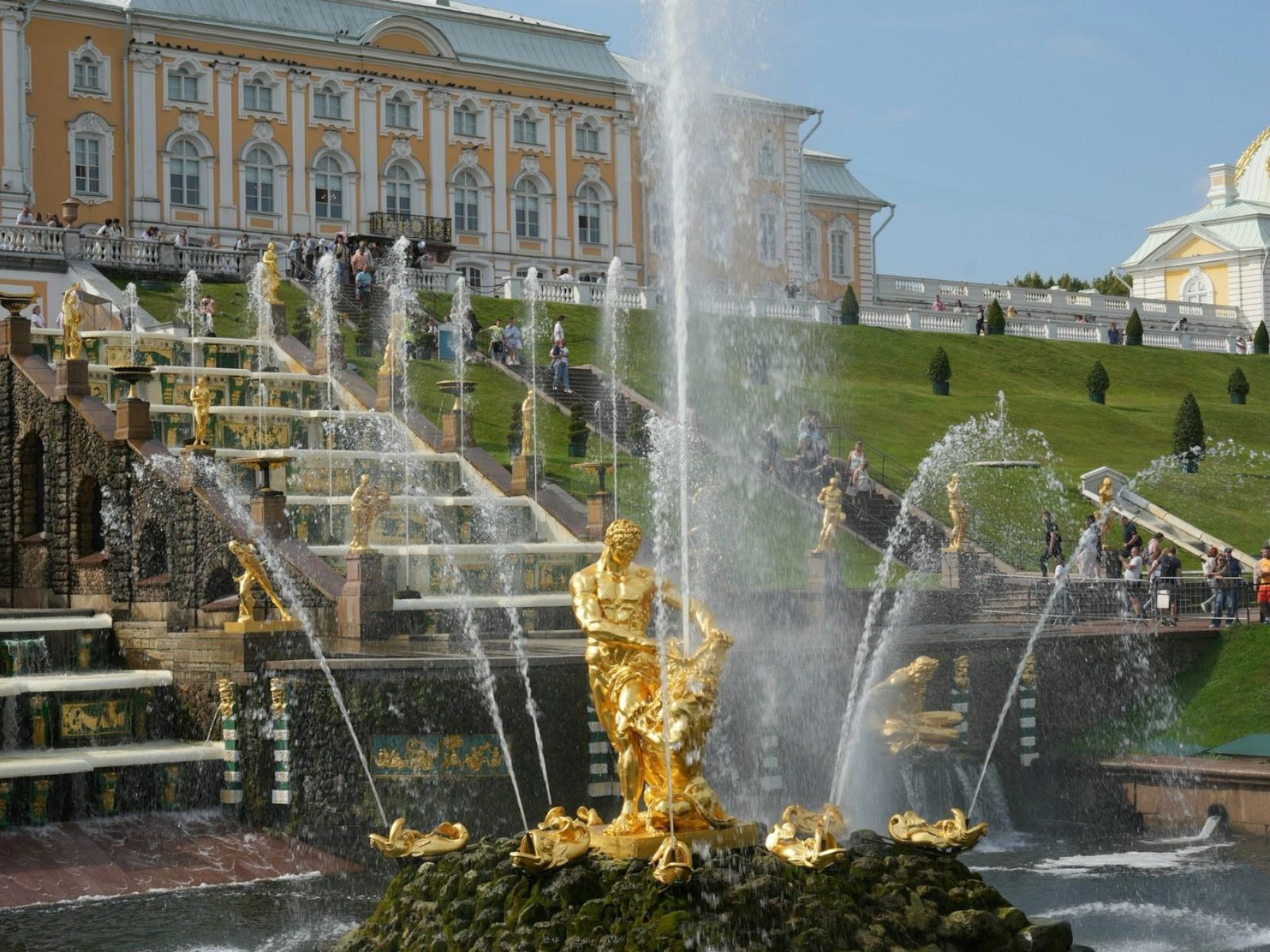 Экскурсия в Петергоф