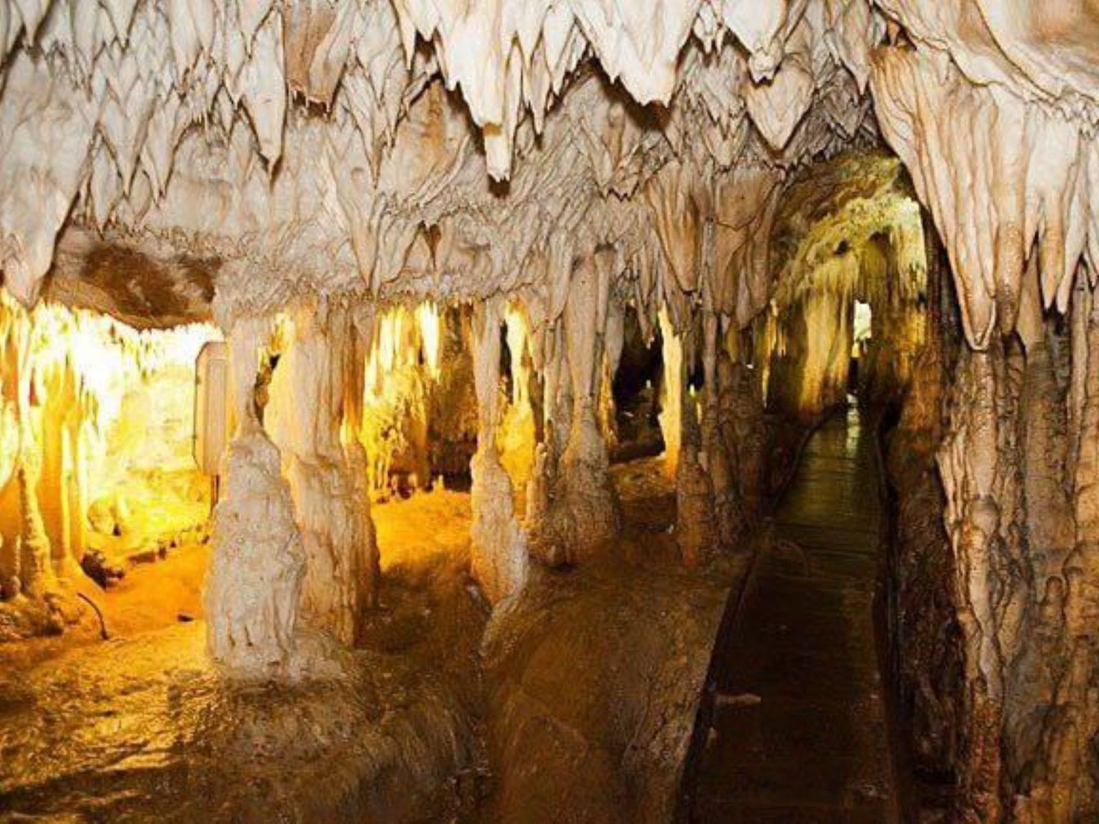 Ресавская пещера