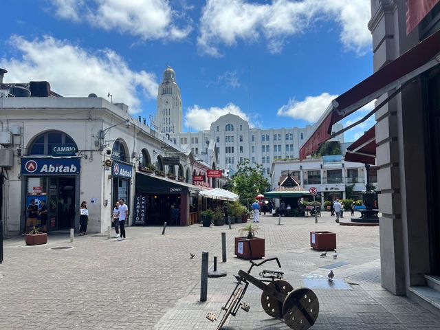 Обзорная экскурсия по Монтевидео, Пириаполису и Пунта-дель-Эсте