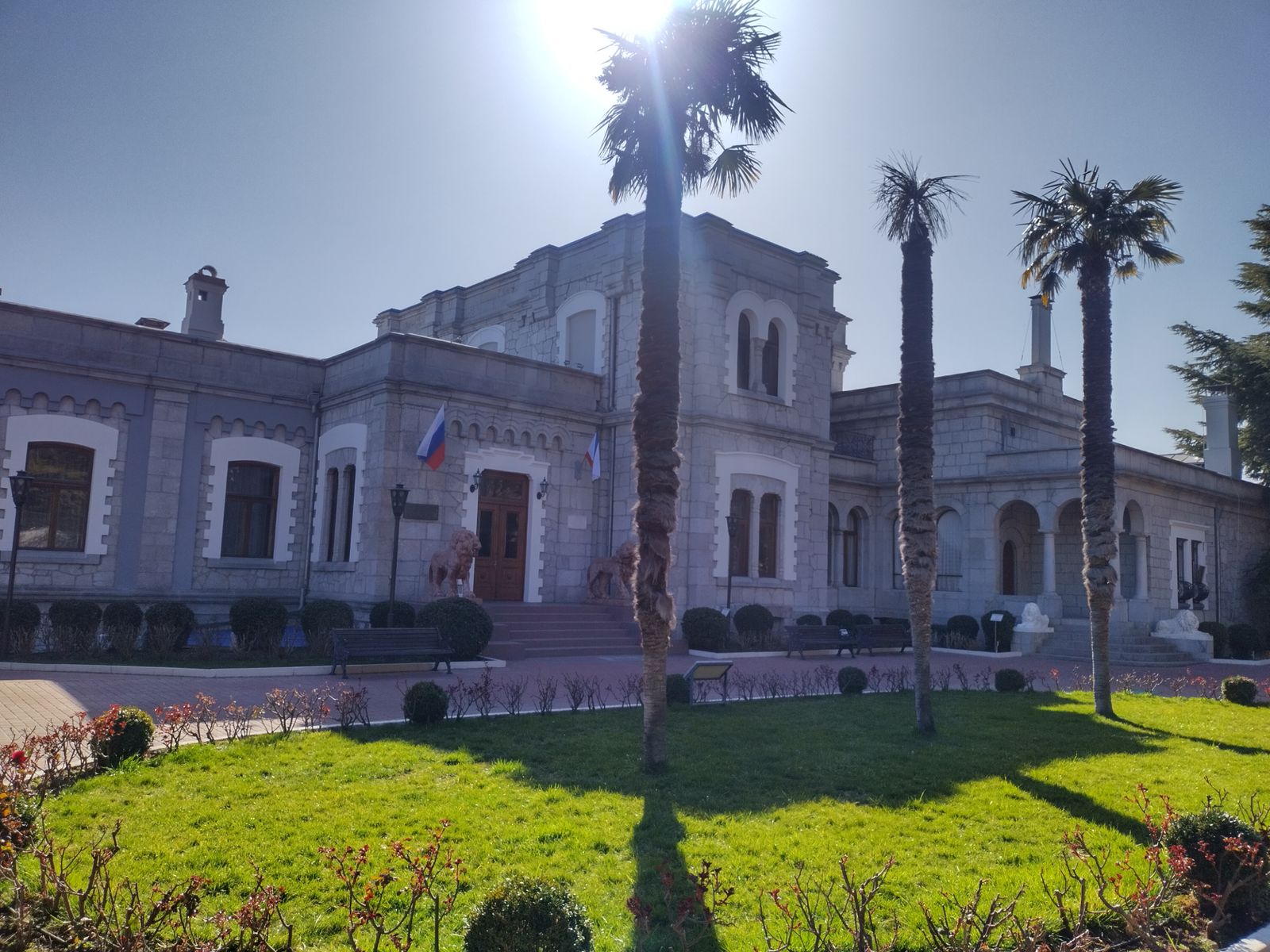 "Розовый дом" княгин А.С. Голицыной, ныне известный как Юсуповский дворец