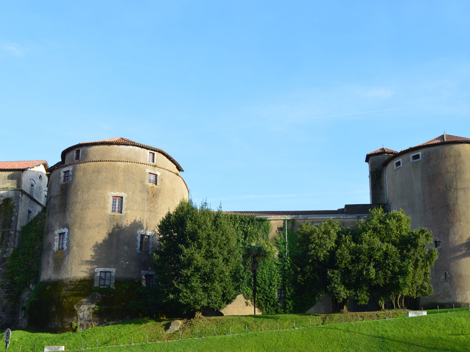 Новый замок