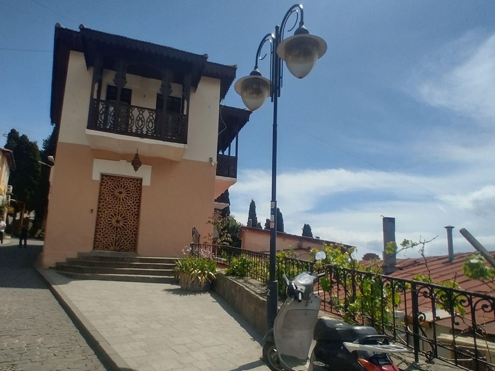 Улица Ленинградская