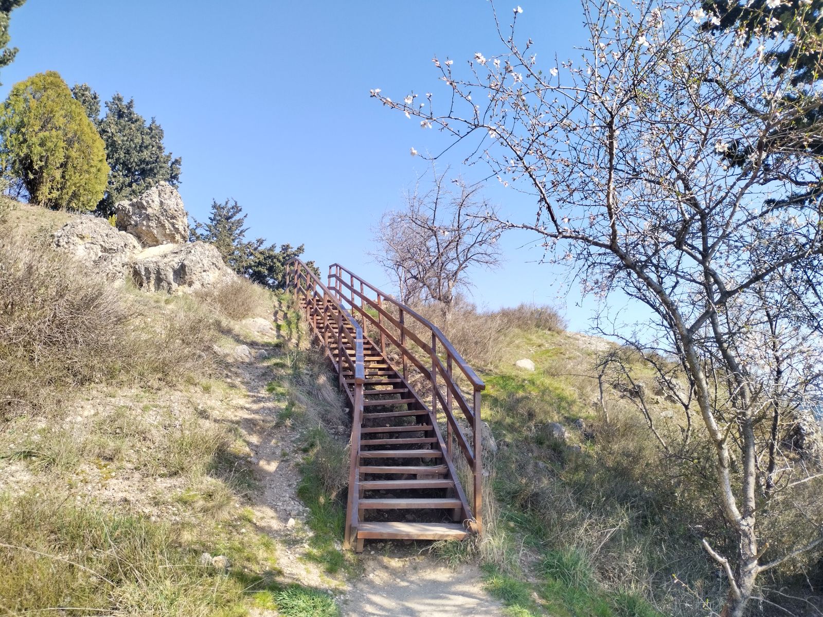 Подъем на гору Болгатура