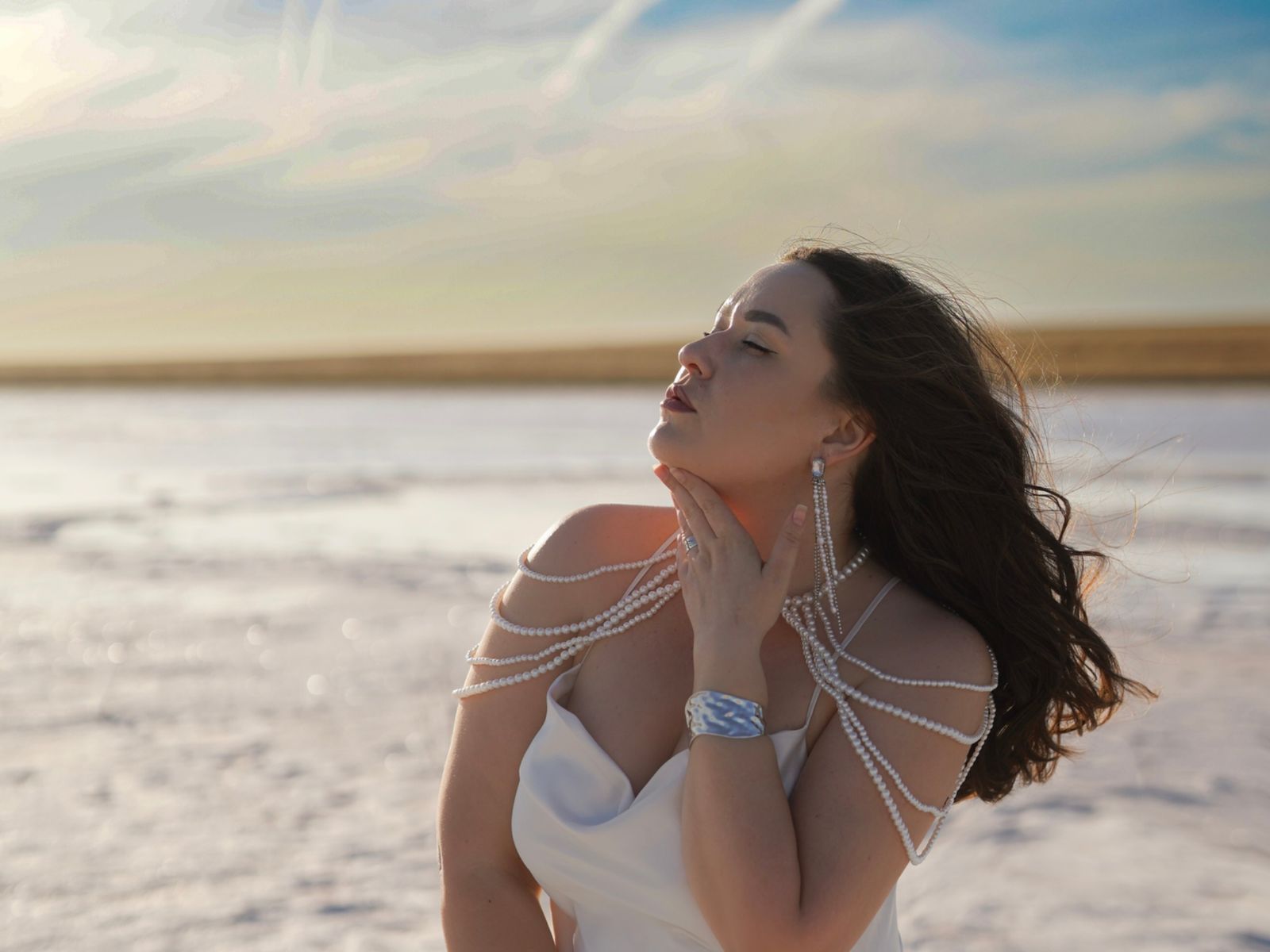 Соленое озеро