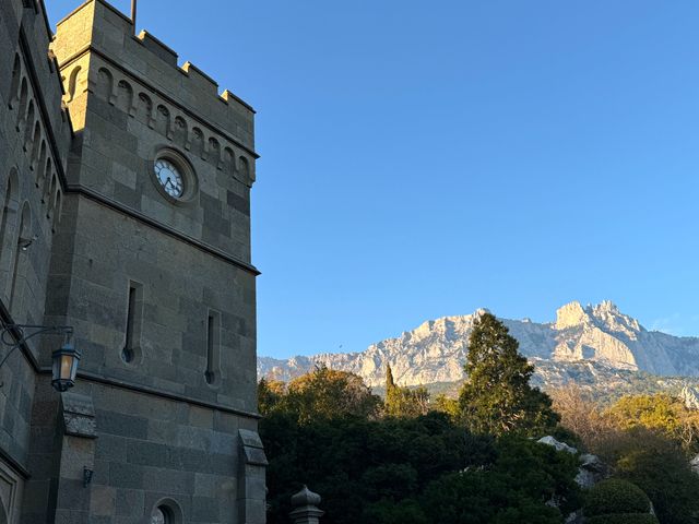 Экскурсия в Воронцовский и Ливадийский дворцы + морская прогулка