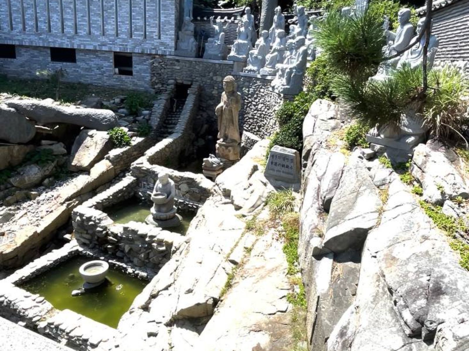 Буддийский храм