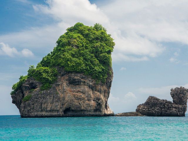 Пхи-Пхи-Ле и Хай Нок: экскурсия в бухту Пиле и Пещеру викингов — фото 2