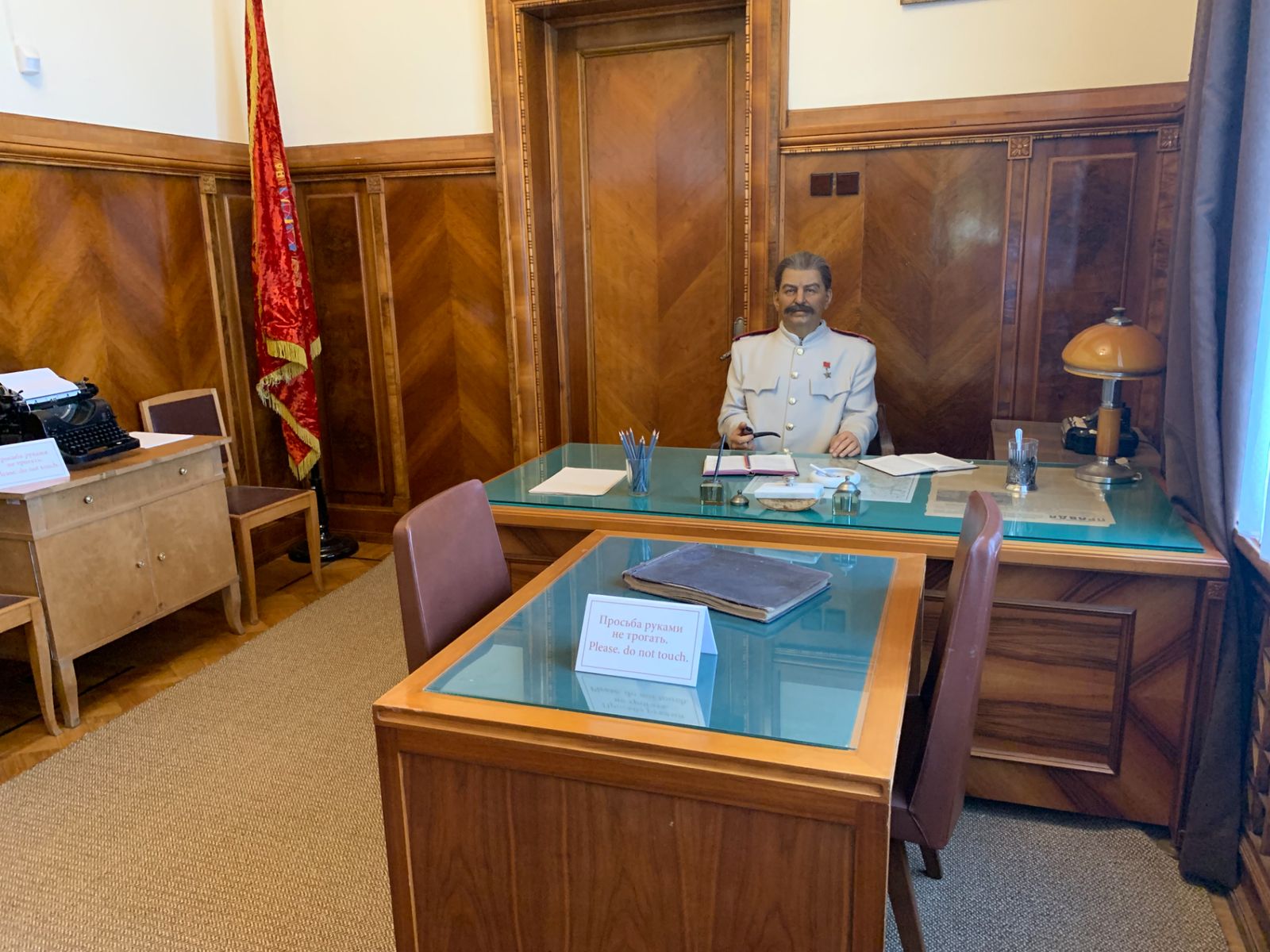 Личный кафинет Сталина в Юсуповском дворце