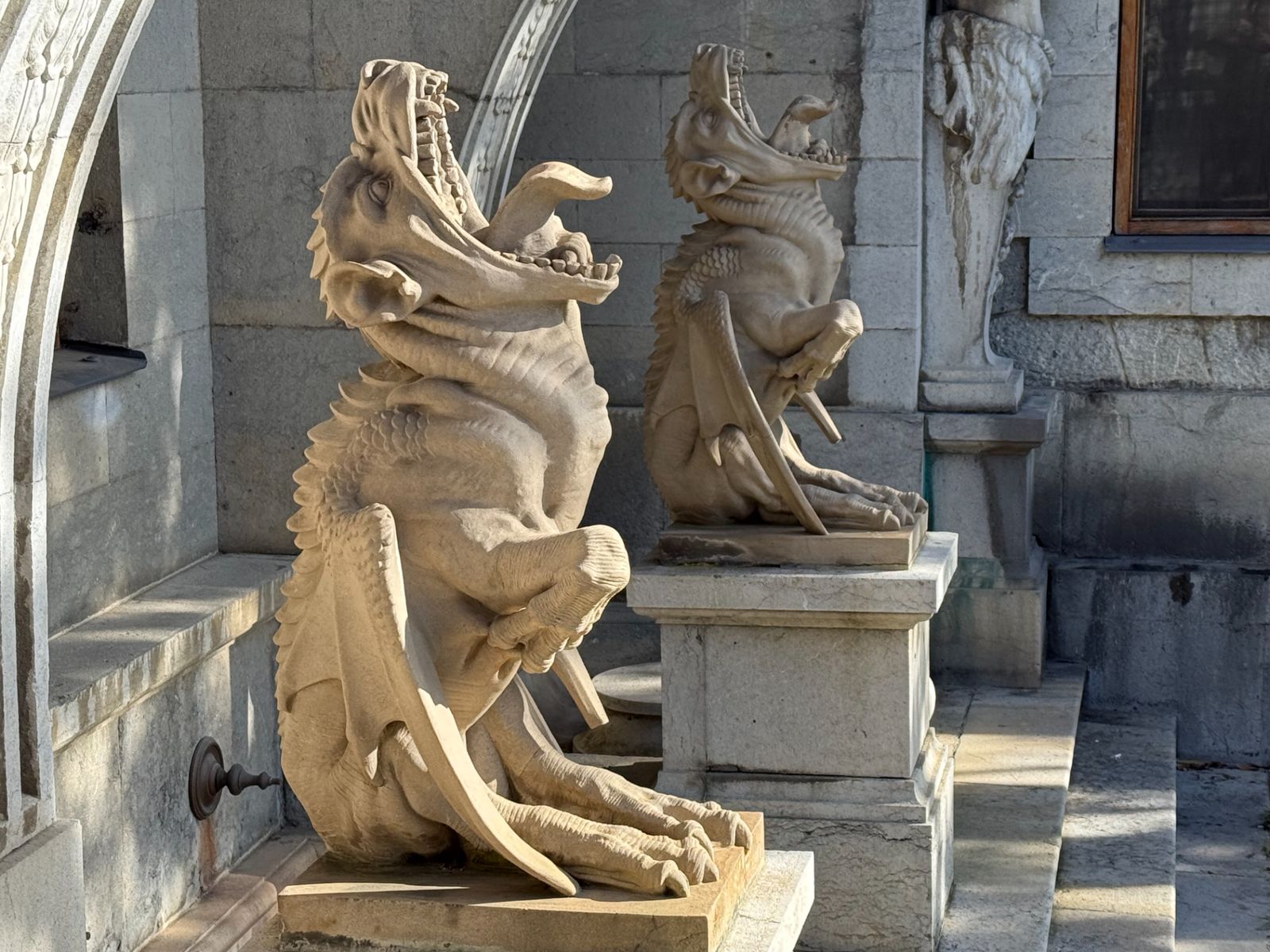 Горгульи Массандровского дворца