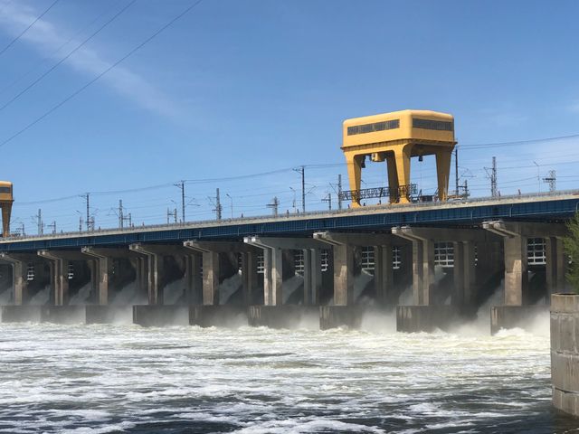 Групповая сборная экскурсия "Остров Людникова" — Волжская ГЭС"