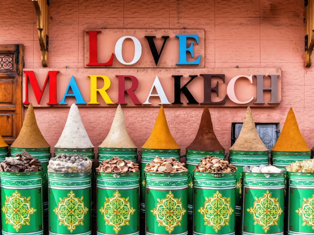 Индивидуальная экскурсия в Марракеше с гидом - индивидуальная экскурсия в Марракеше пешком длительностью 4.5 часа с количеством участников до 4 человек цена экскурсии 440€