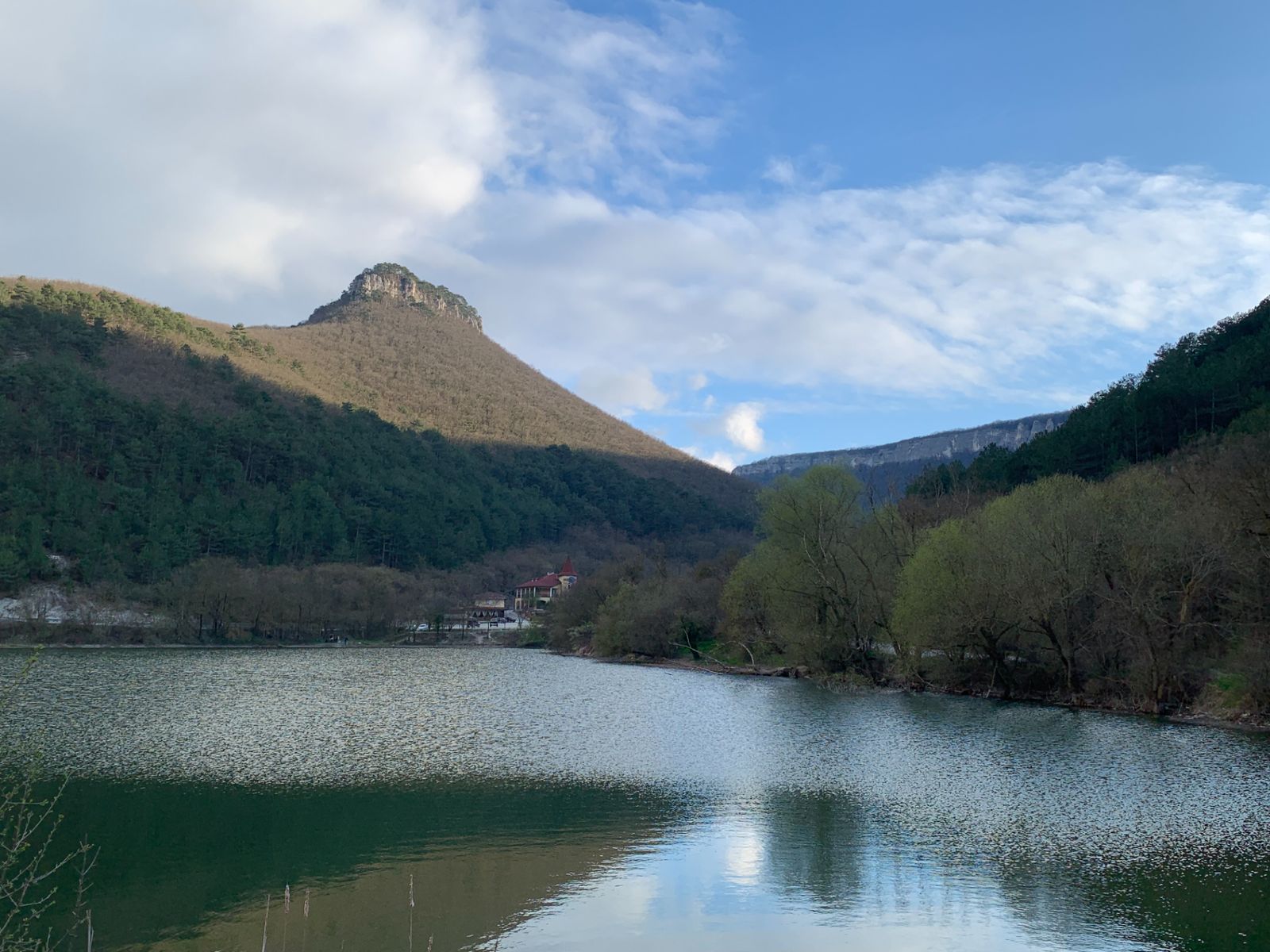 Мангупское озеро