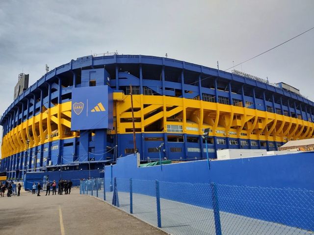Футбольный Буэнос-Айрес: экскурсия с матчем на «Бомбонере» — фото 3