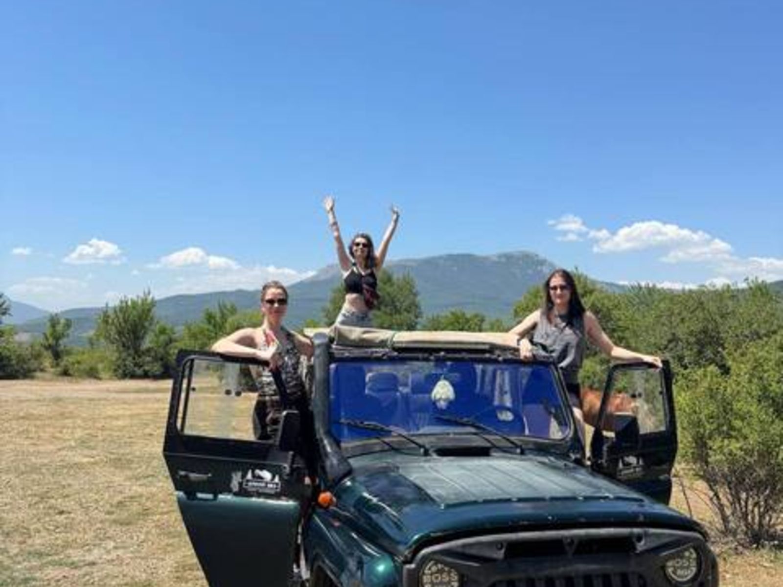 Джип-тур к Небесным гротам